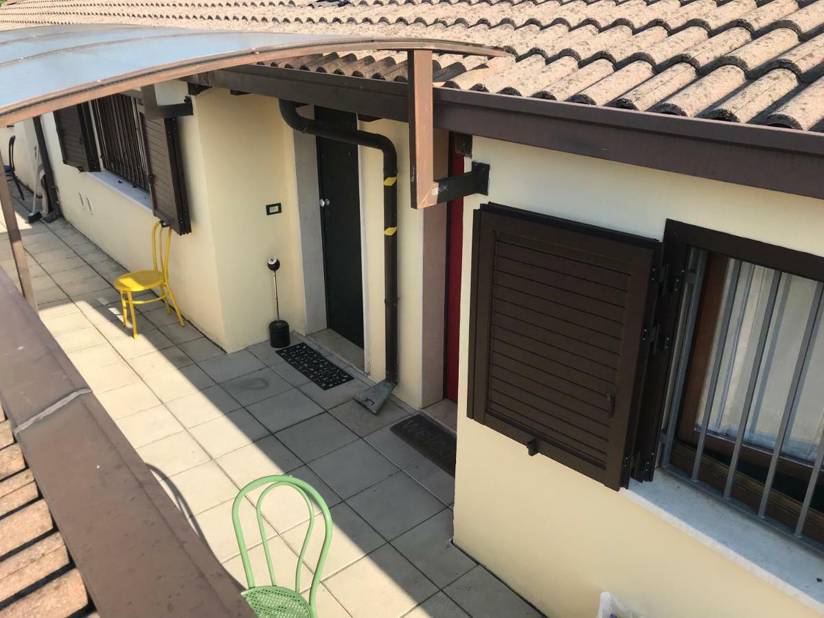 Mansardine Metropolitane Apartment Brescia Exterior photo